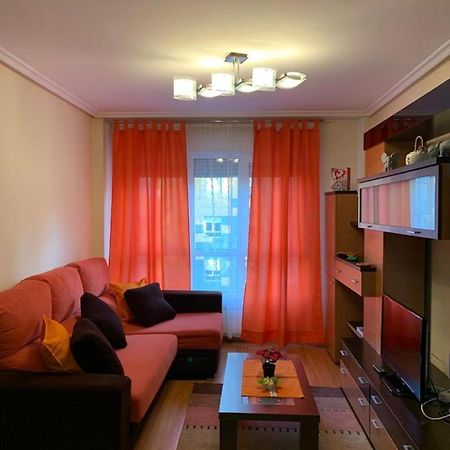 Apartamento Mota-2 Huca-Los Prados; Parking Y Wifi Gratis Овьедо Экстерьер фото