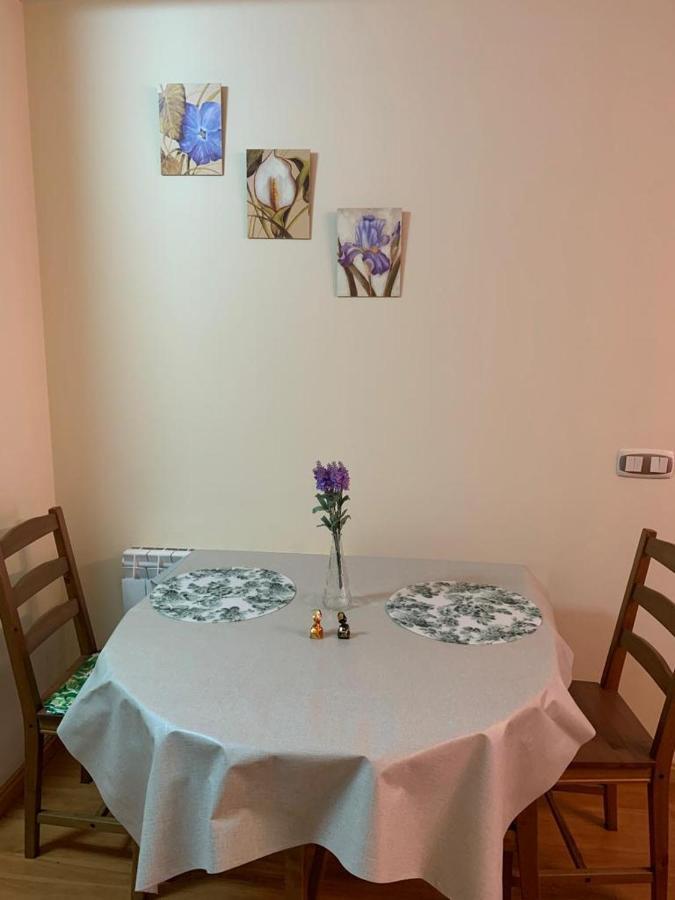 Apartamento Mota-2 Huca-Los Prados; Parking Y Wifi Gratis Овьедо Экстерьер фото